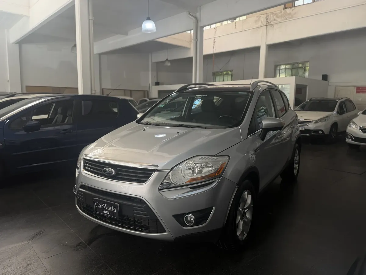 Ford KUGA TITANIUM 2.5T 4X4 AT