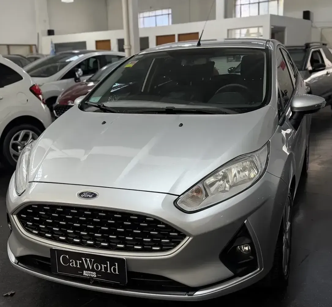 Ford FIESTA SE 1.6L POWERSHIFT