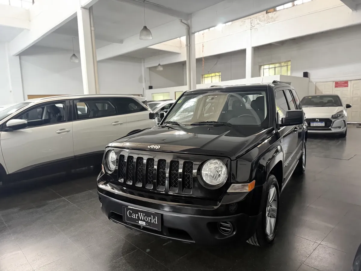 Jeep PATRIOT 2.0 SPORT